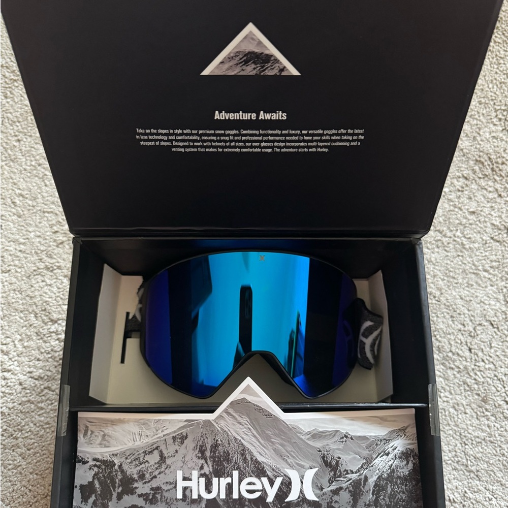 HURLEY PREMIUM SNOW GOGGLES (BLUE MIRROR TINT) VISAGE. Premium lens. Bonus lens!